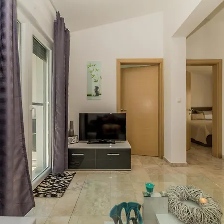 Stichling Apartment Vir