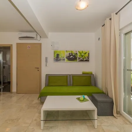 Stichling Apartment Vir