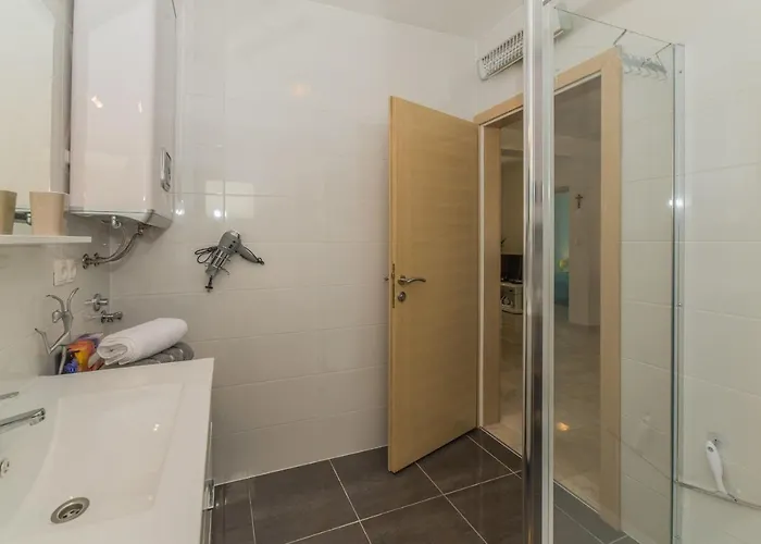 Stichling アパート ヴィル